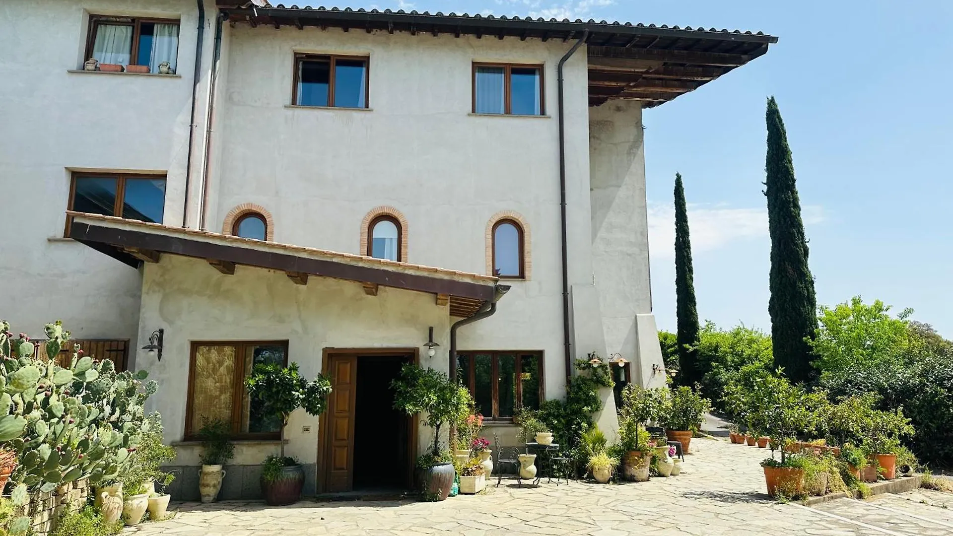 Guest house B&B Love-Room Rent- Country House Roma
